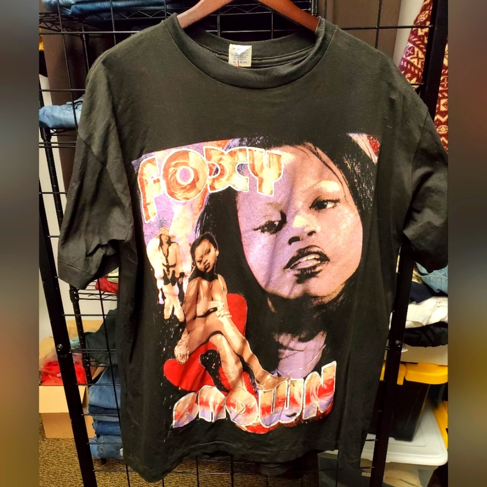 Vintage vtg Foxy Brown tee size XL